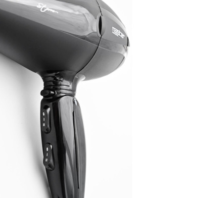 Фен Master Professional MP-305H Storm 2000Вт , черный Фен Master Professional MP-305H Storm 2000Вт , черный