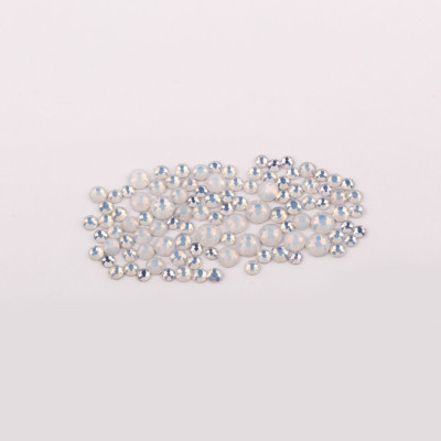 №45 Стразы E.Co Nails молочные опал (100 шт.) №45 Стразы E.Co Nails молочные опал (100 шт.)