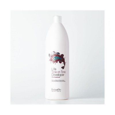 Крем-активатор FarmaVita TON ON TON CREAM DEVELOPER 5вол(1,5%) 1000мл Крем-активатор FarmaVita TON ON TON CREAM DEVELOPER 5вол(1,5%) 1000мл