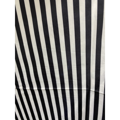 Пеньюар парикмахера и барбера J45 без логотипа Пеньюар парикмахера и барбера J45 без логотипа